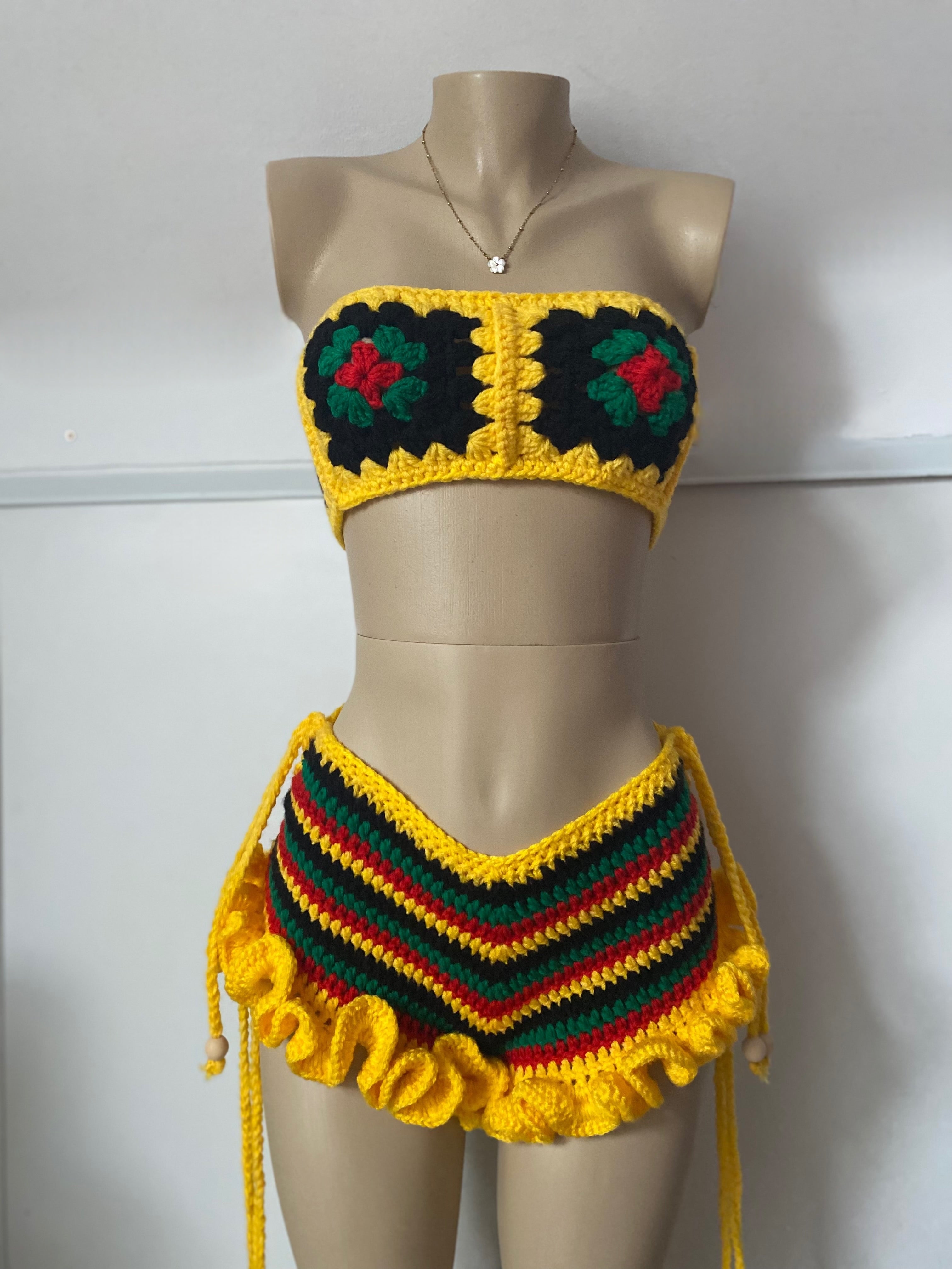 Golden Roots Crochet Set