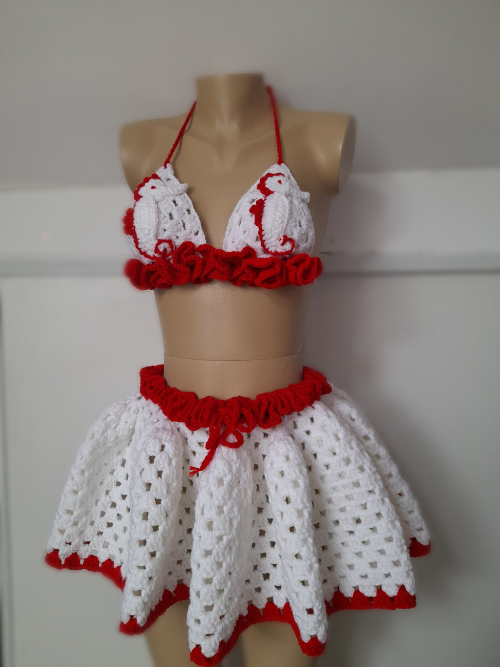 Ruby Seahorse Crochet set